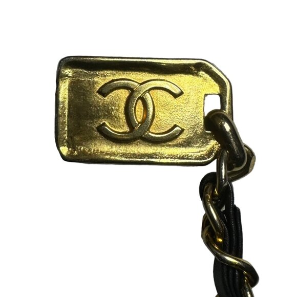 CHANEL Black lambskin Quilted Medium Matelassé Chain Tote/Shoulder Bag - Picture 4 of 7